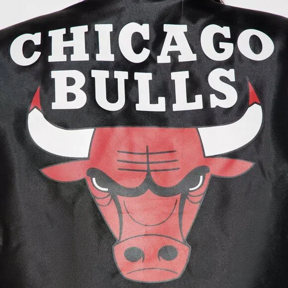 Chicago Bulls Varsity Bomber Jacket - Black$89.99